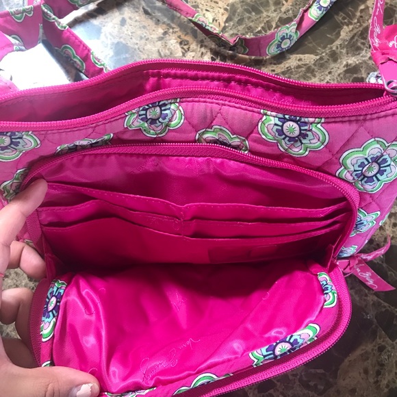 Vera Bradley - Picture 3 of 5